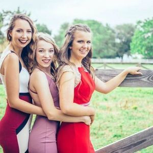 Meet your Posher, Demy